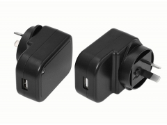 multi plug universal travel charger 4 international plugs adaptor